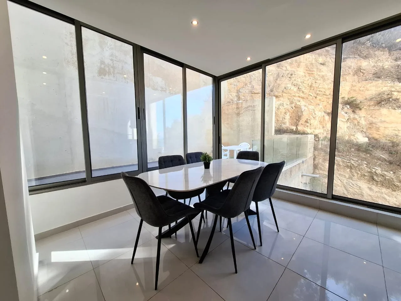Apartment for Rent in Tabarja, Lebanon — الصورة 7