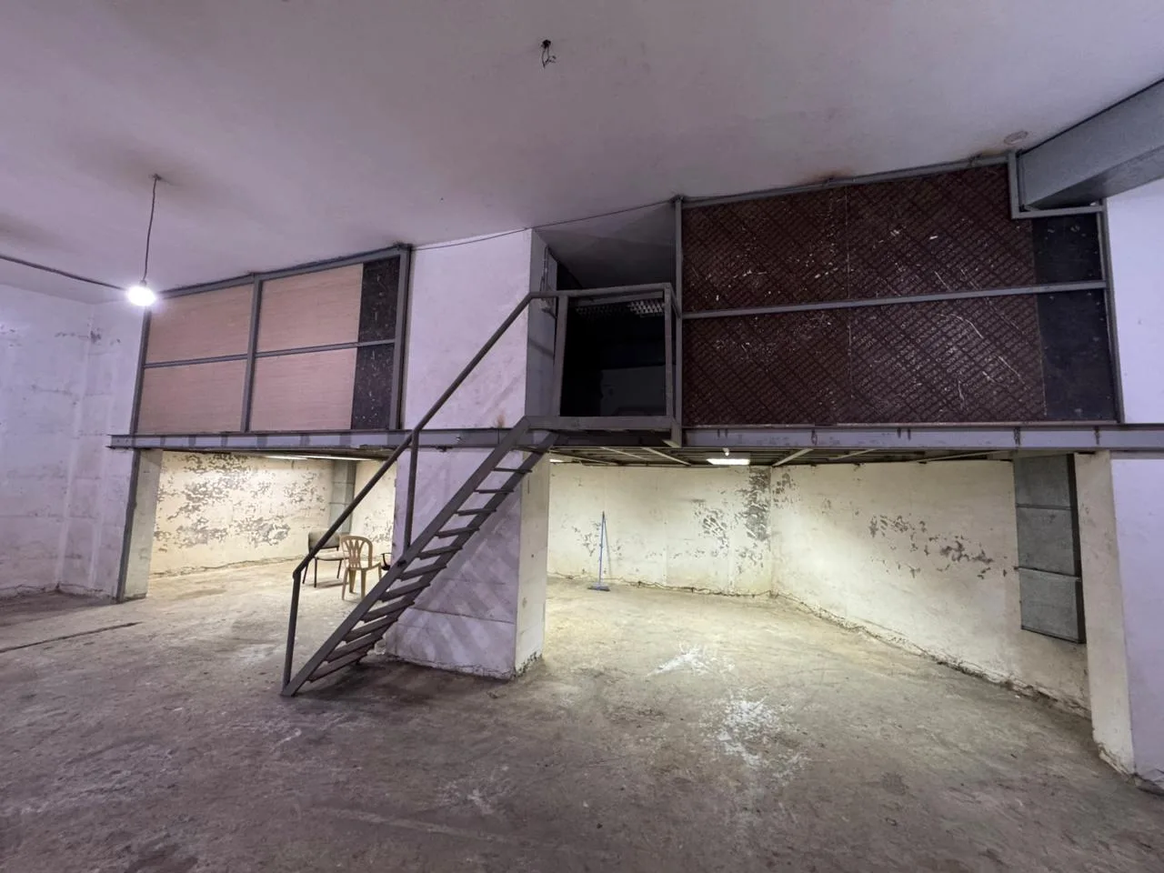 Warehouse for rent in Hazmieh — الصورة 4