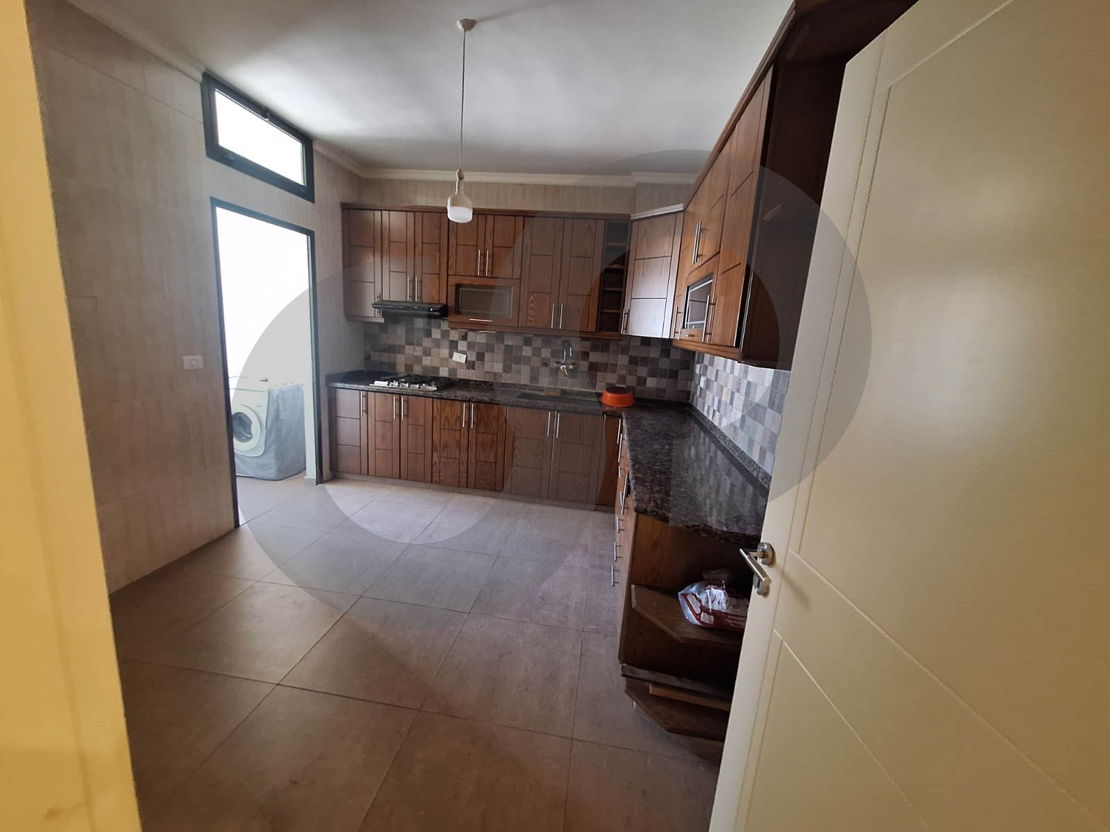 Furnished Apartment -City View- Prime location Bouchrieh — الصورة 2