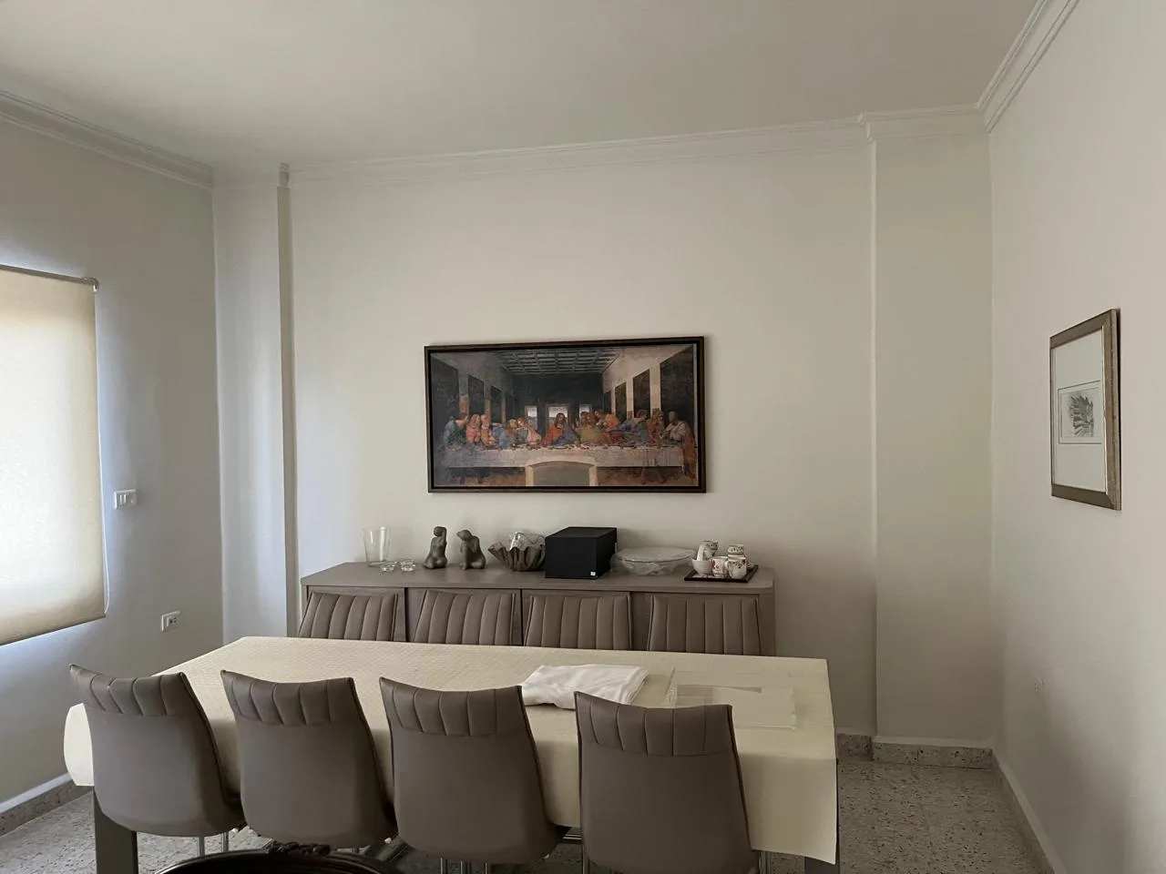 Apartment for Rent in Gemmayzeh, Beirut, Lebanon — الصورة 2