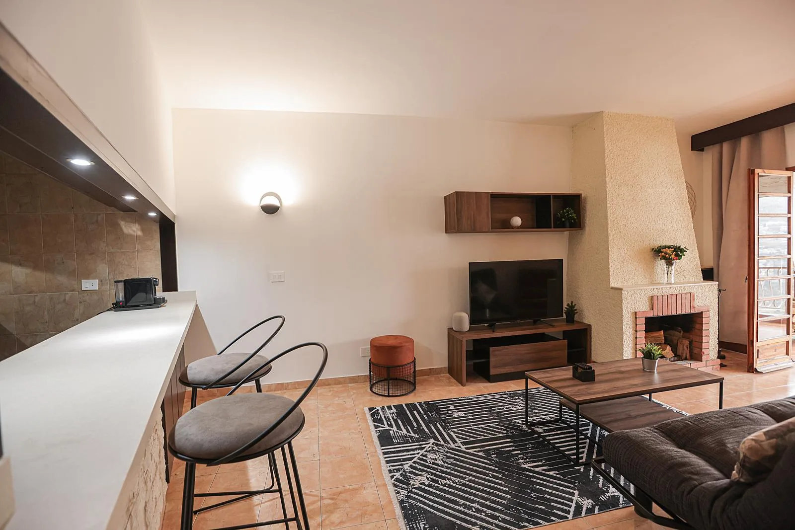 Chalet for rent in Faitroun — الصورة 4