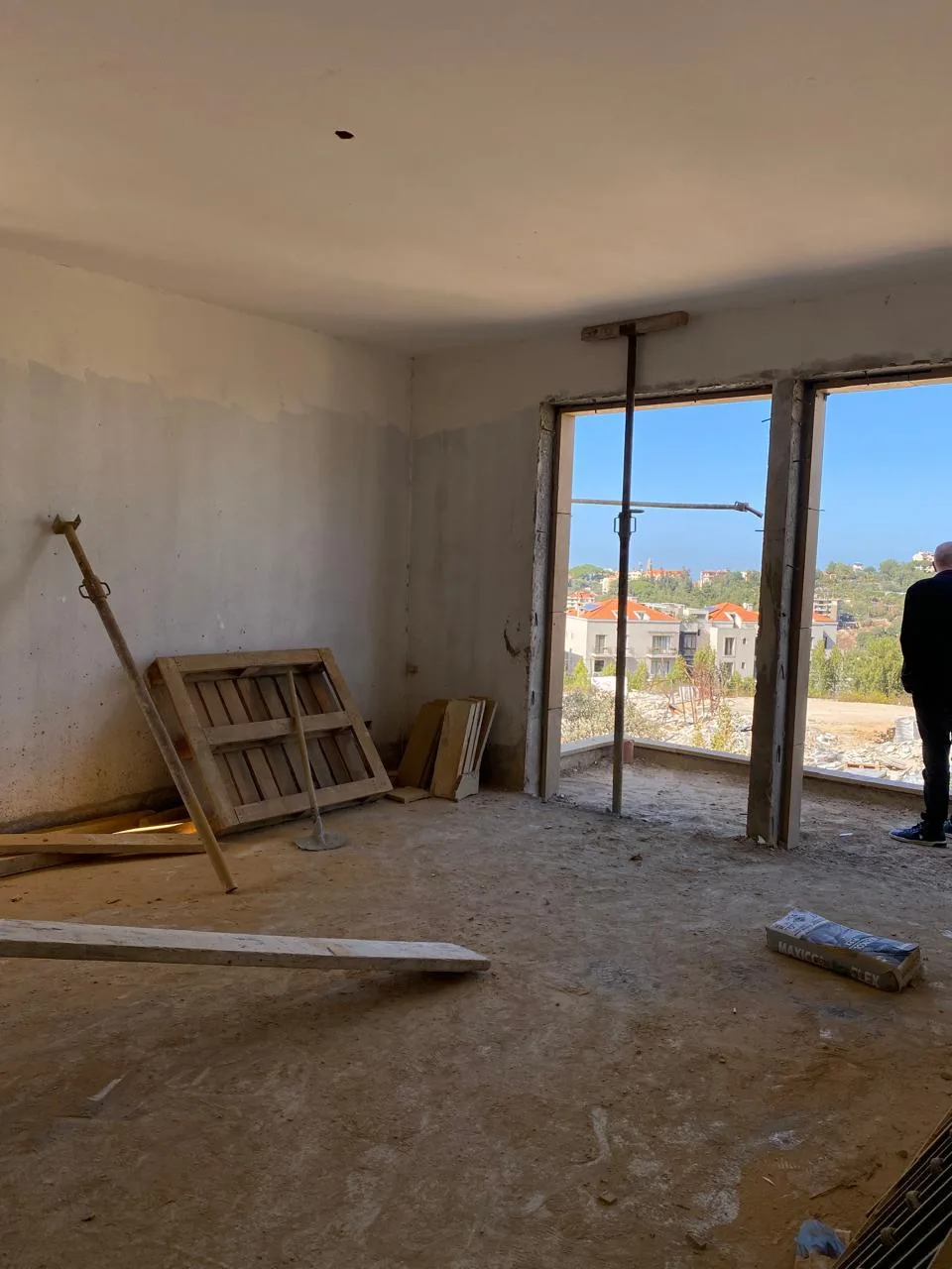 Apartment for Sale in Aatchane, Lebanon — الصورة 4