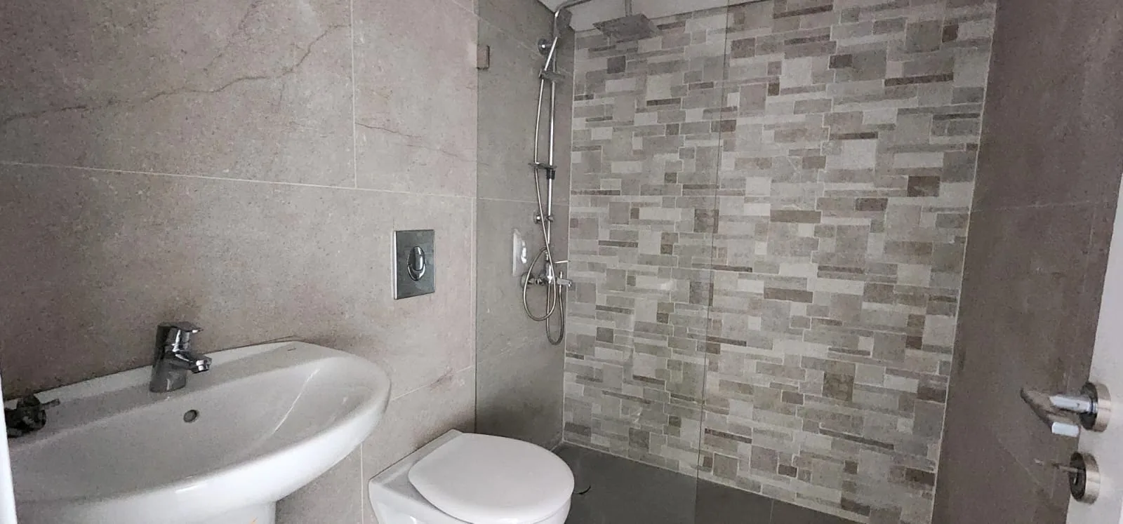 Duplex for Sale in Jamhour, Lebanon — الصورة 9