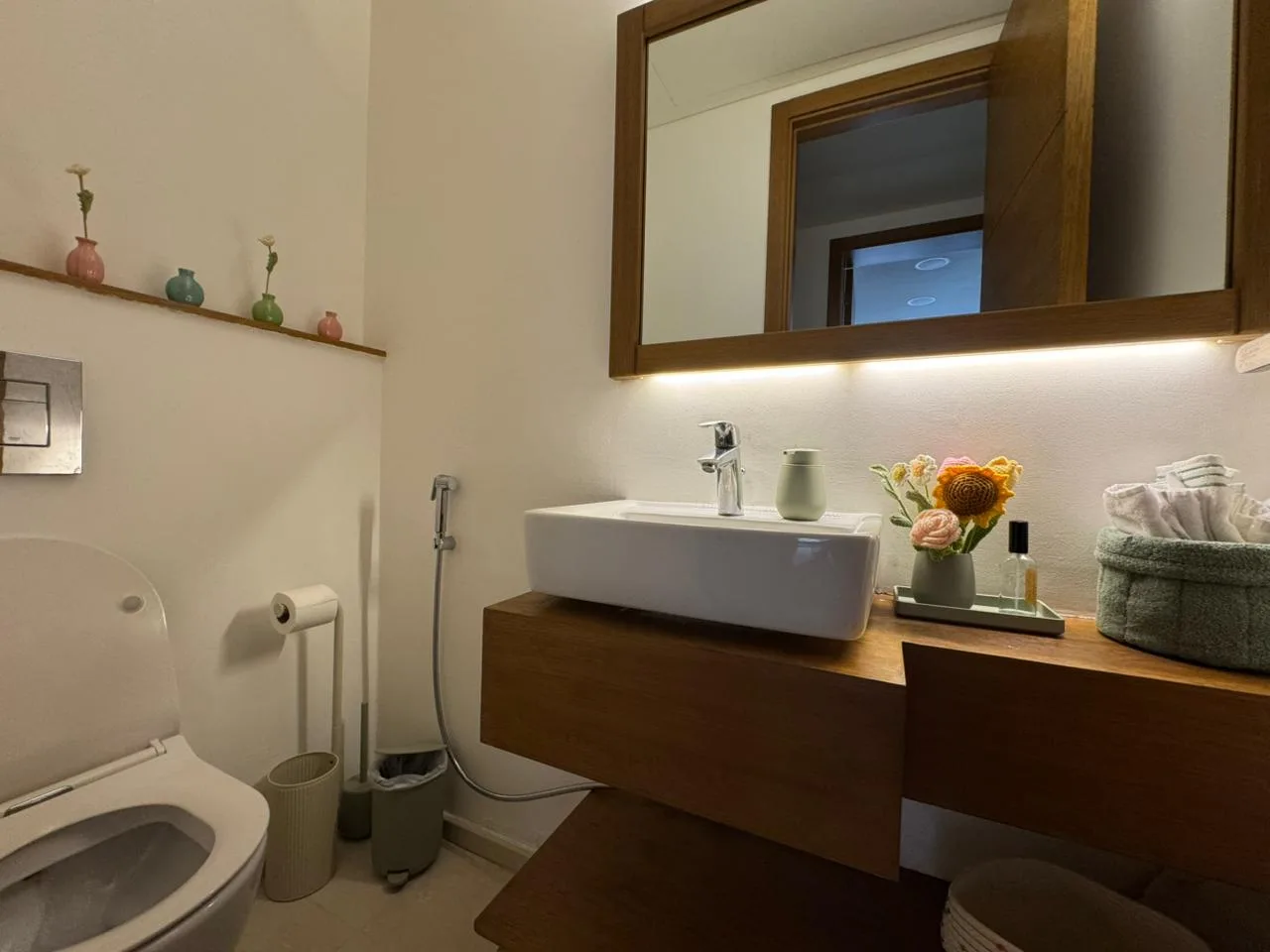 Apartment for Sale in Ain Al Mraiseh, Beirut, Lebanon — الصورة 5