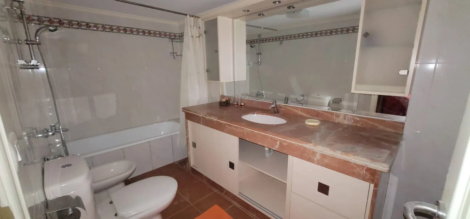 Chalet for sale in Faitroun — الصورة 9