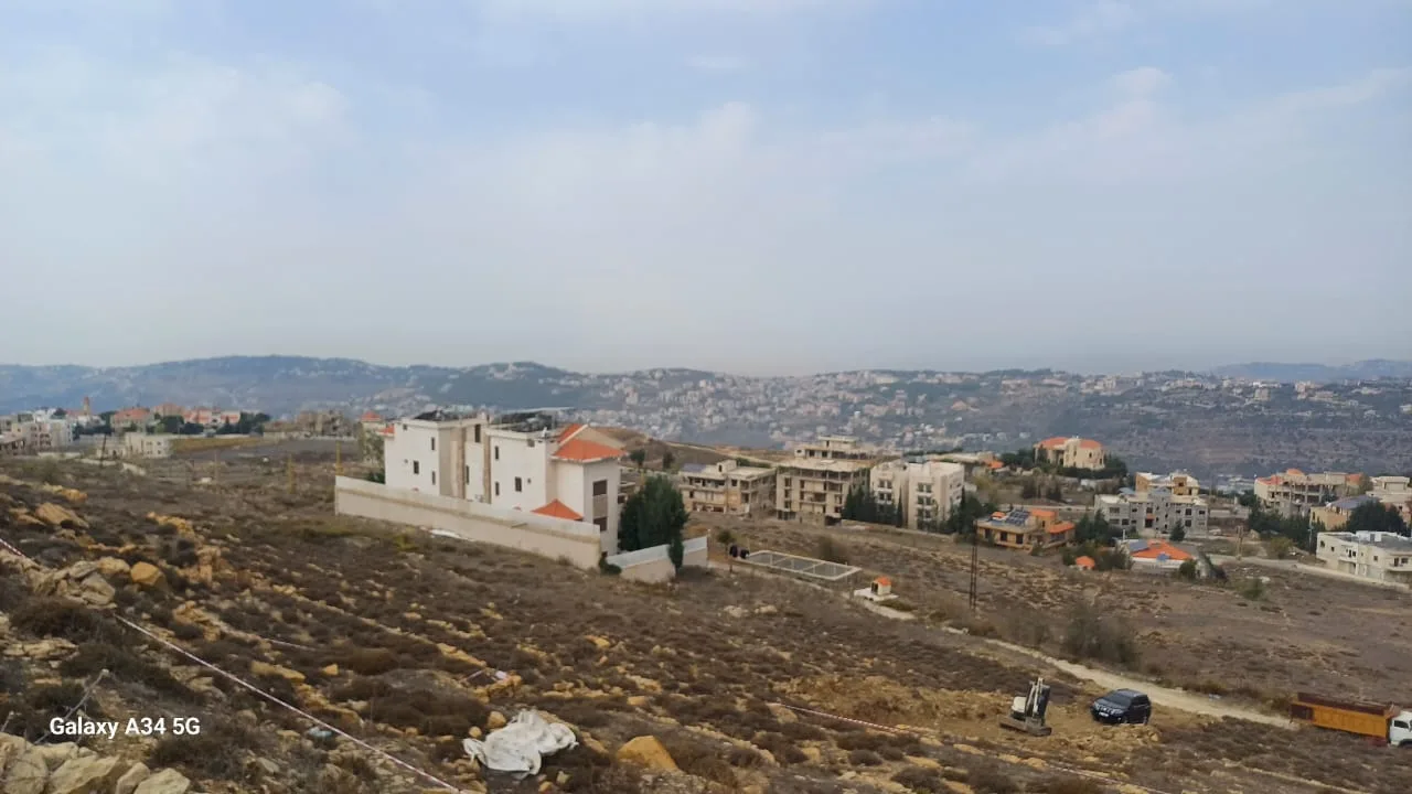 Land for Sale in Bhamdoun, Lebanon — الصورة 4