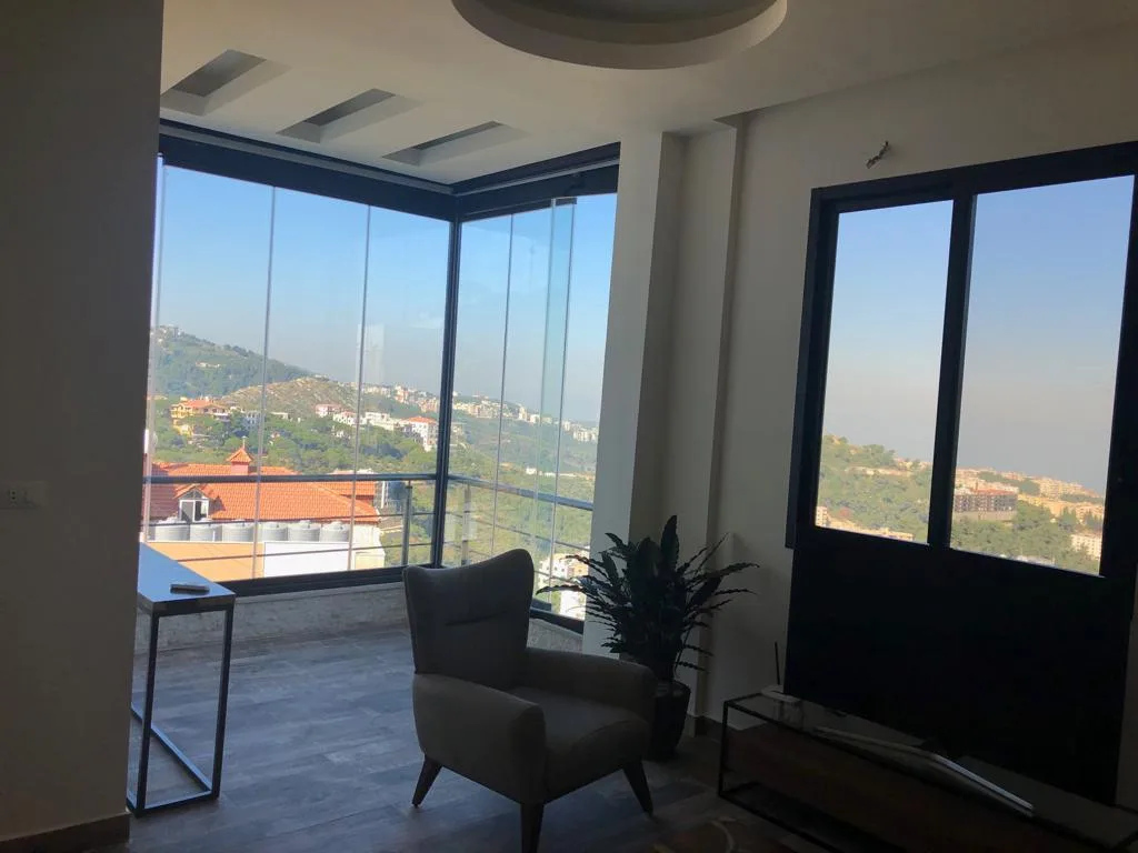 Apartment for Sale in Bchamoun, Lebanon — الصورة 5