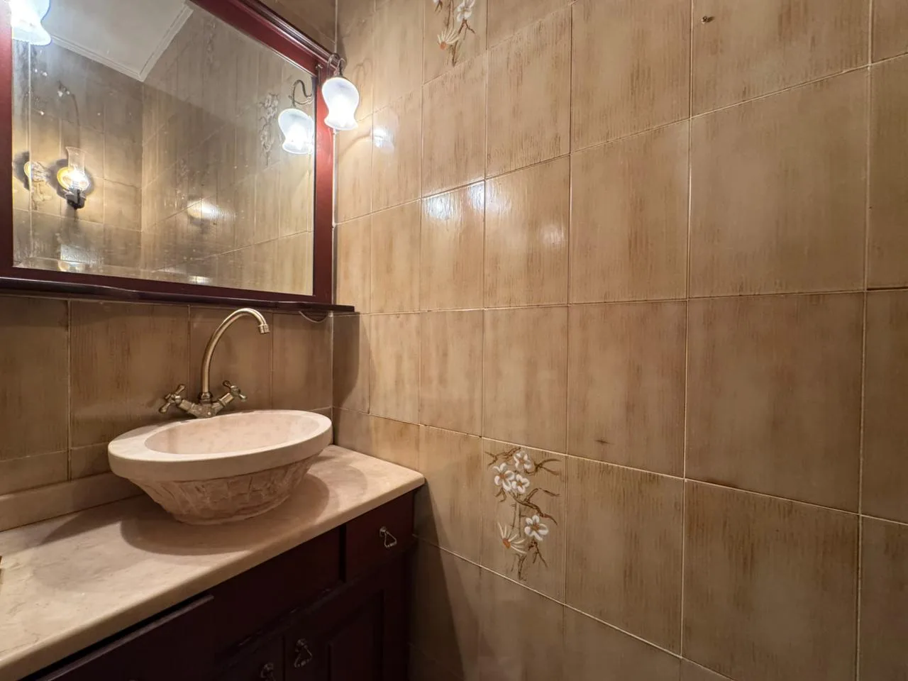 Apartment for Sale in Broummana, Lebanon — الصورة 8