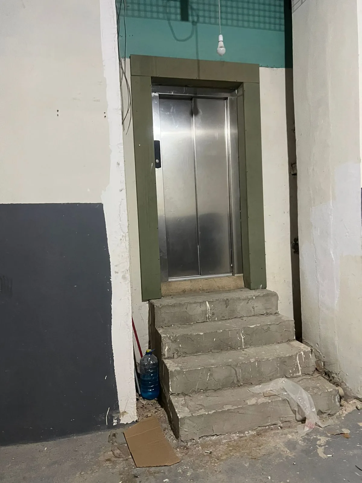 Showroom for Sale in Jounieh — الصورة 4