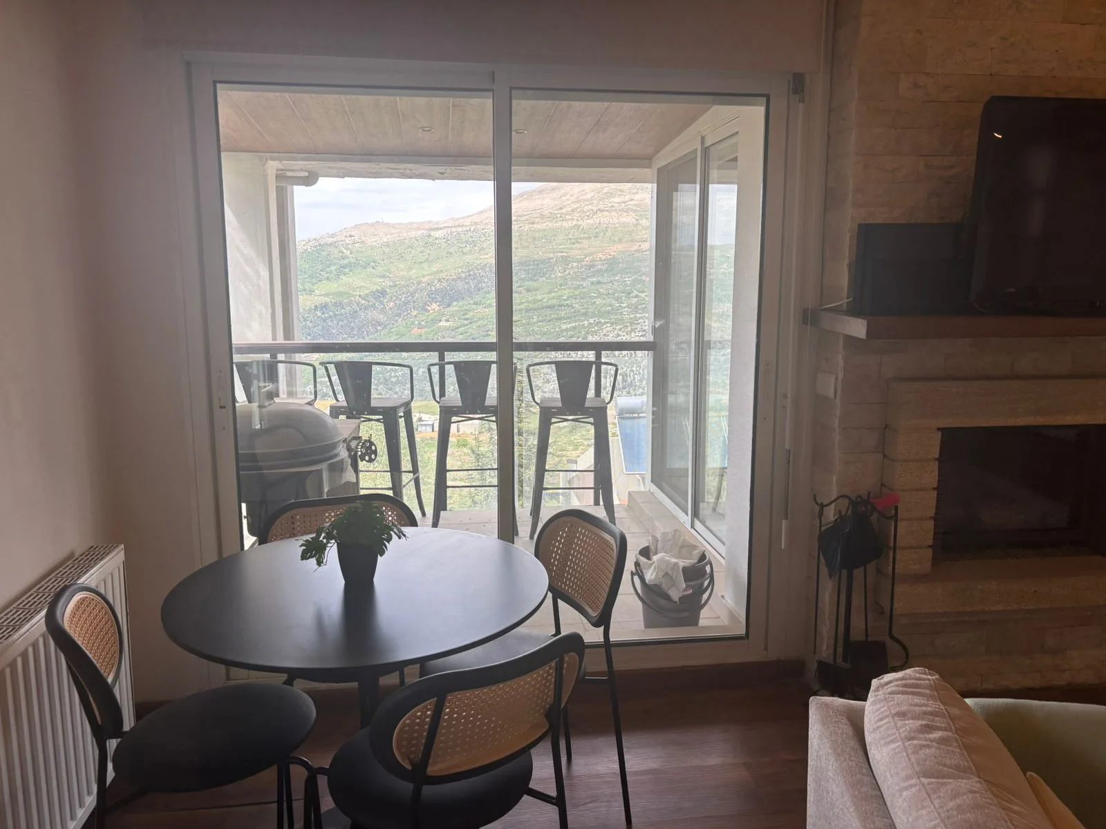 Chalet for sale in Zaarour — الصورة 3