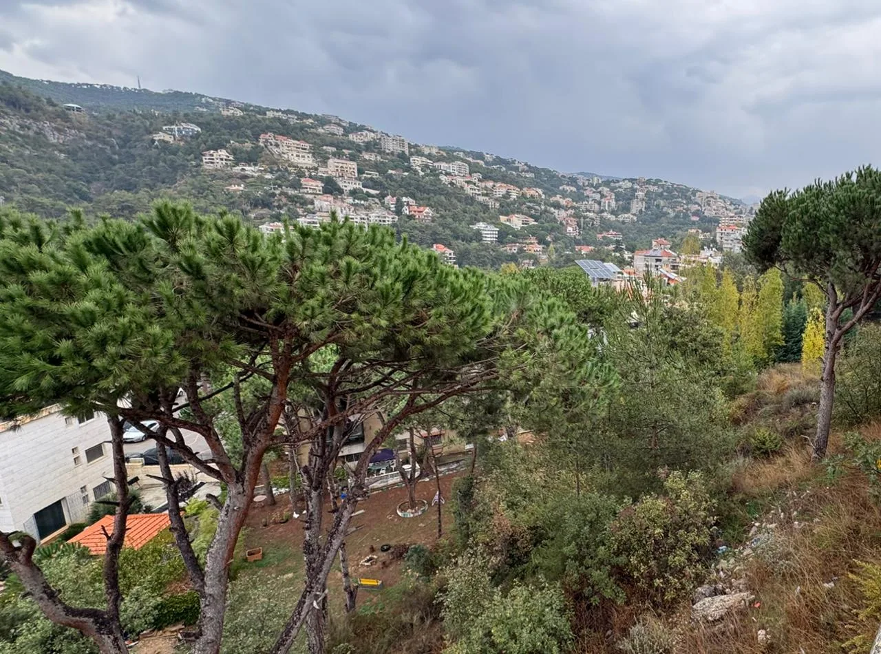 Land for Sale in Baabdat, Lebanon — الصورة 1