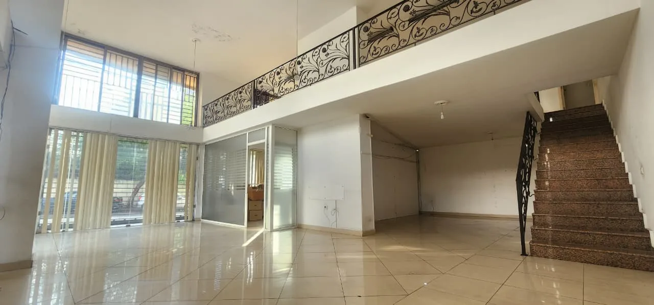 Shop for Rent in Ain el remmeneh, Lebanon — photo 2