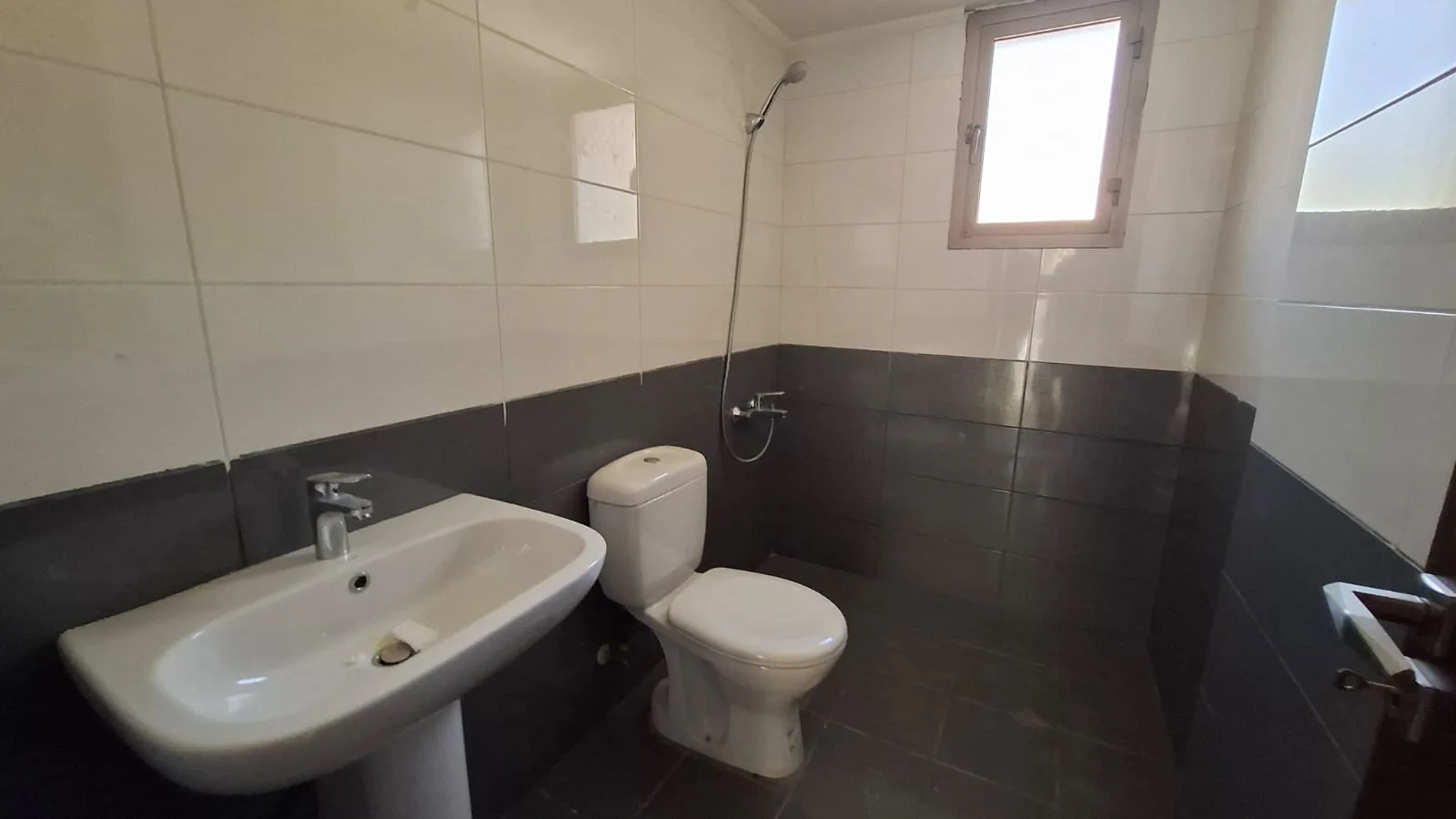 Apartment for Sale in Byblos, Lebanon — الصورة 5