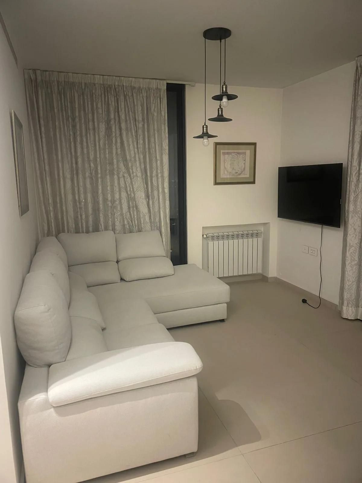 Apartment for Rent in Achrafieh, Beirut, Lebanon — الصورة 1