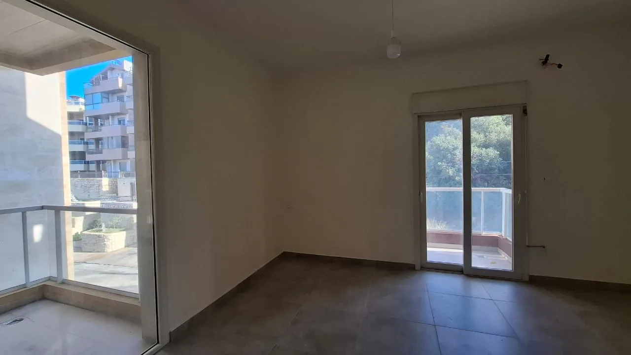 Apartment for Sale in Habboub, Lebanon — الصورة 9