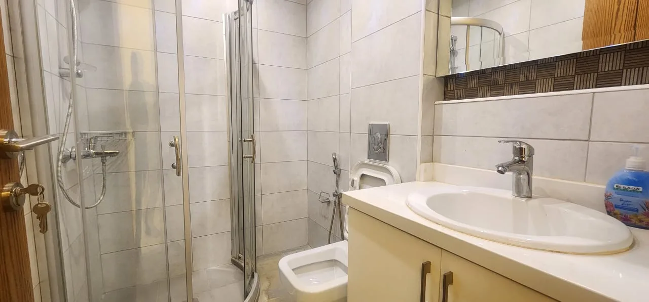Apartment for Sale in Hazmieh, Lebanon — الصورة 7