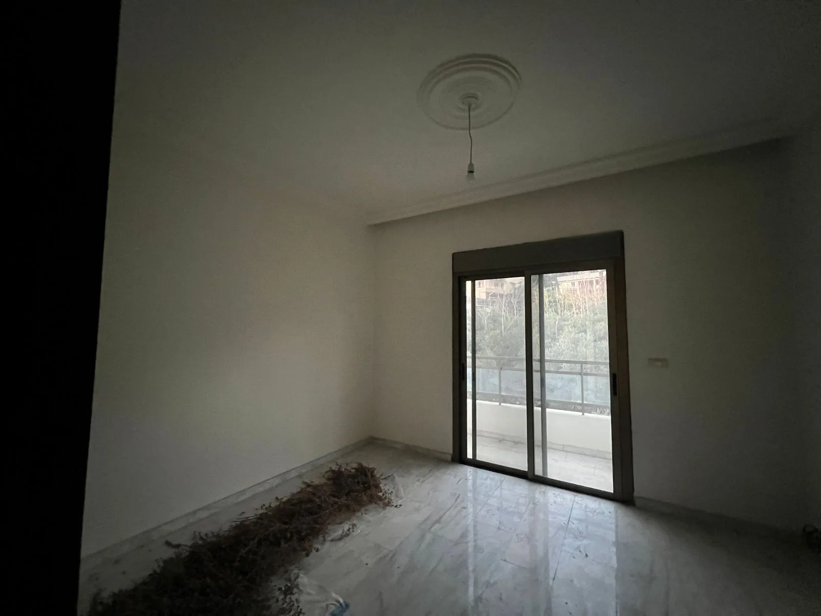 Apartment for Sale in Jamhour, Lebanon — الصورة 4