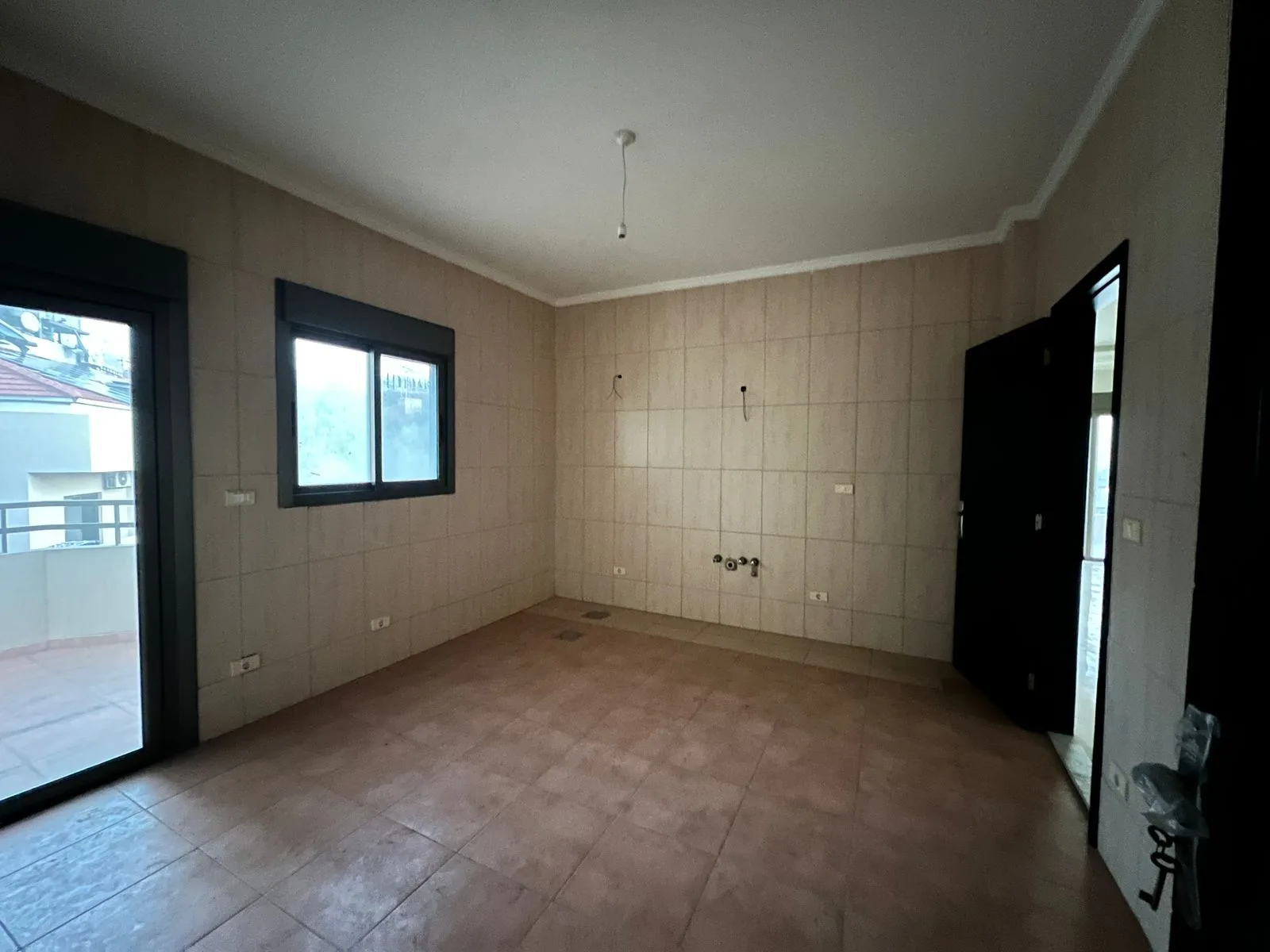 Apartment for Sale in Jamhour, Lebanon — الصورة 5