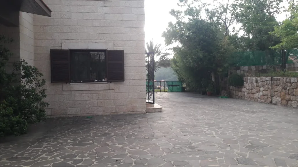 Villa for Sale in Jeita, Lebanon — الصورة 8