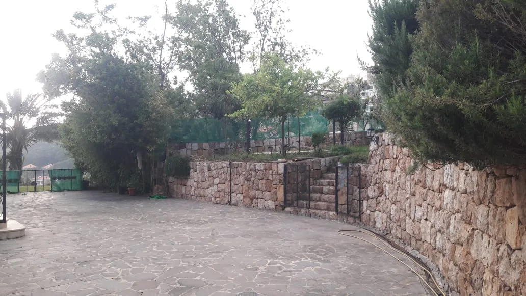 Villa for Sale in Jeita, Lebanon — الصورة 2