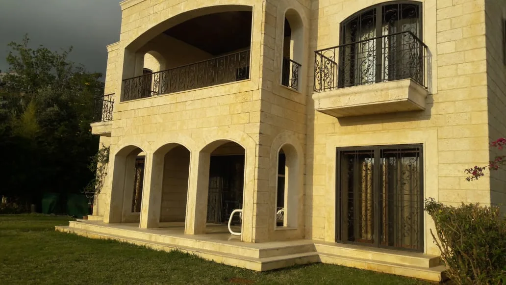 Villa for Sale in Jeita, Lebanon — الصورة 7