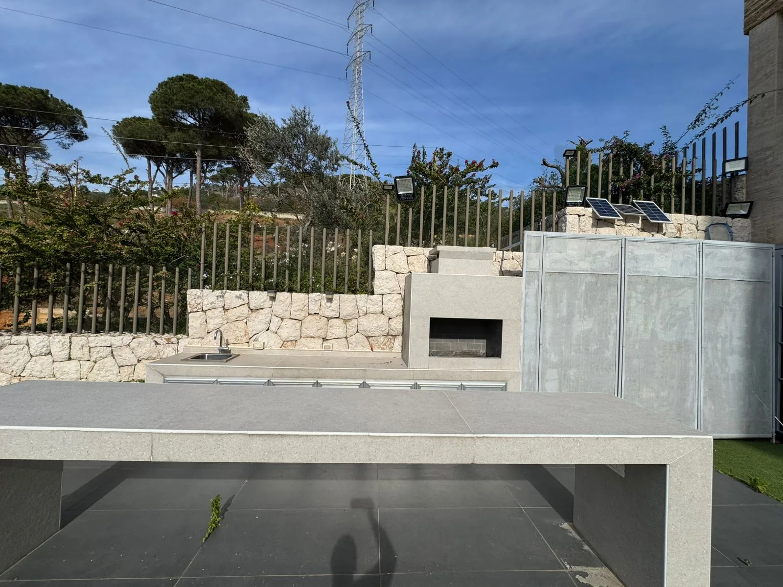 Apartment for Rent in Montiverdi, Lebanon — الصورة 8