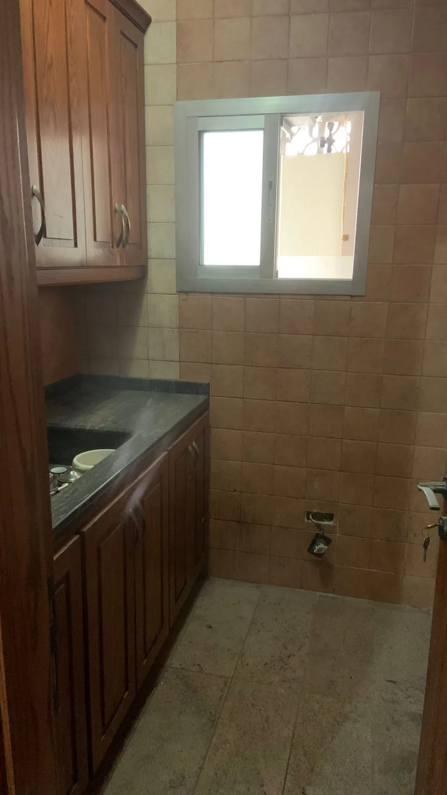 Office for rent in Zalqa, Lebanon — الصورة 9