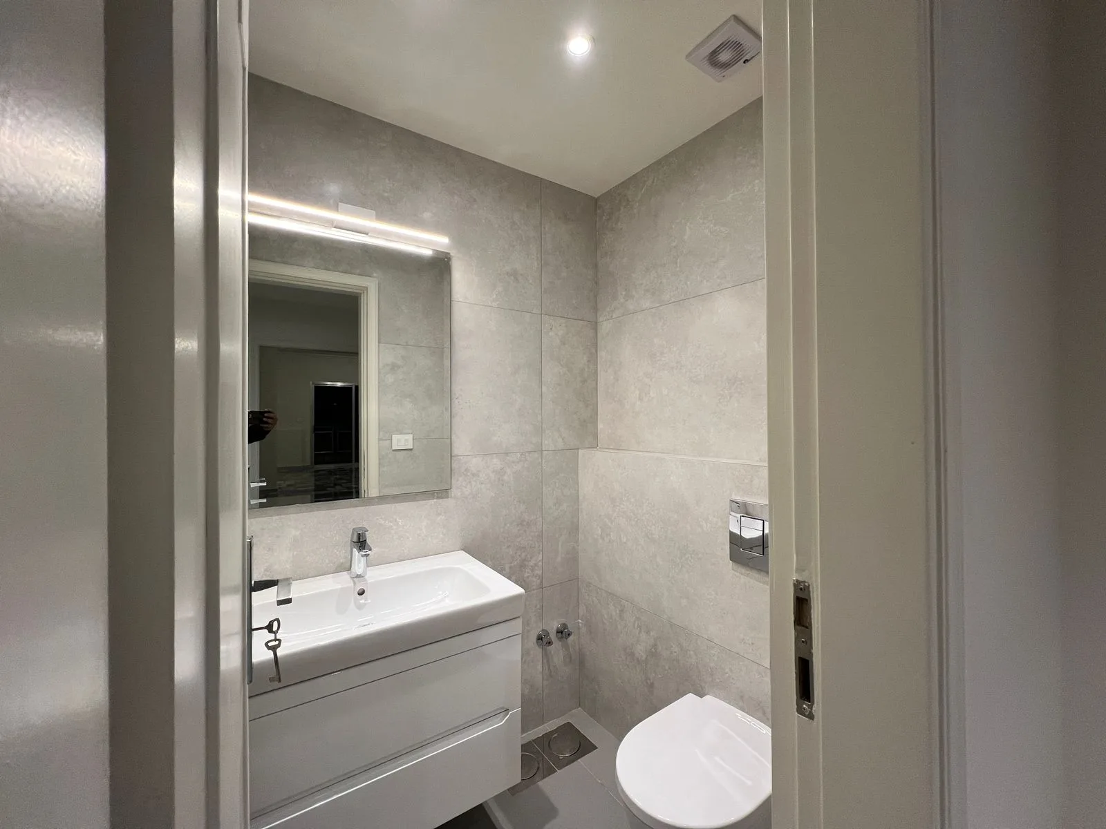 Apartment for Rent in Hazmieh — الصورة 10
