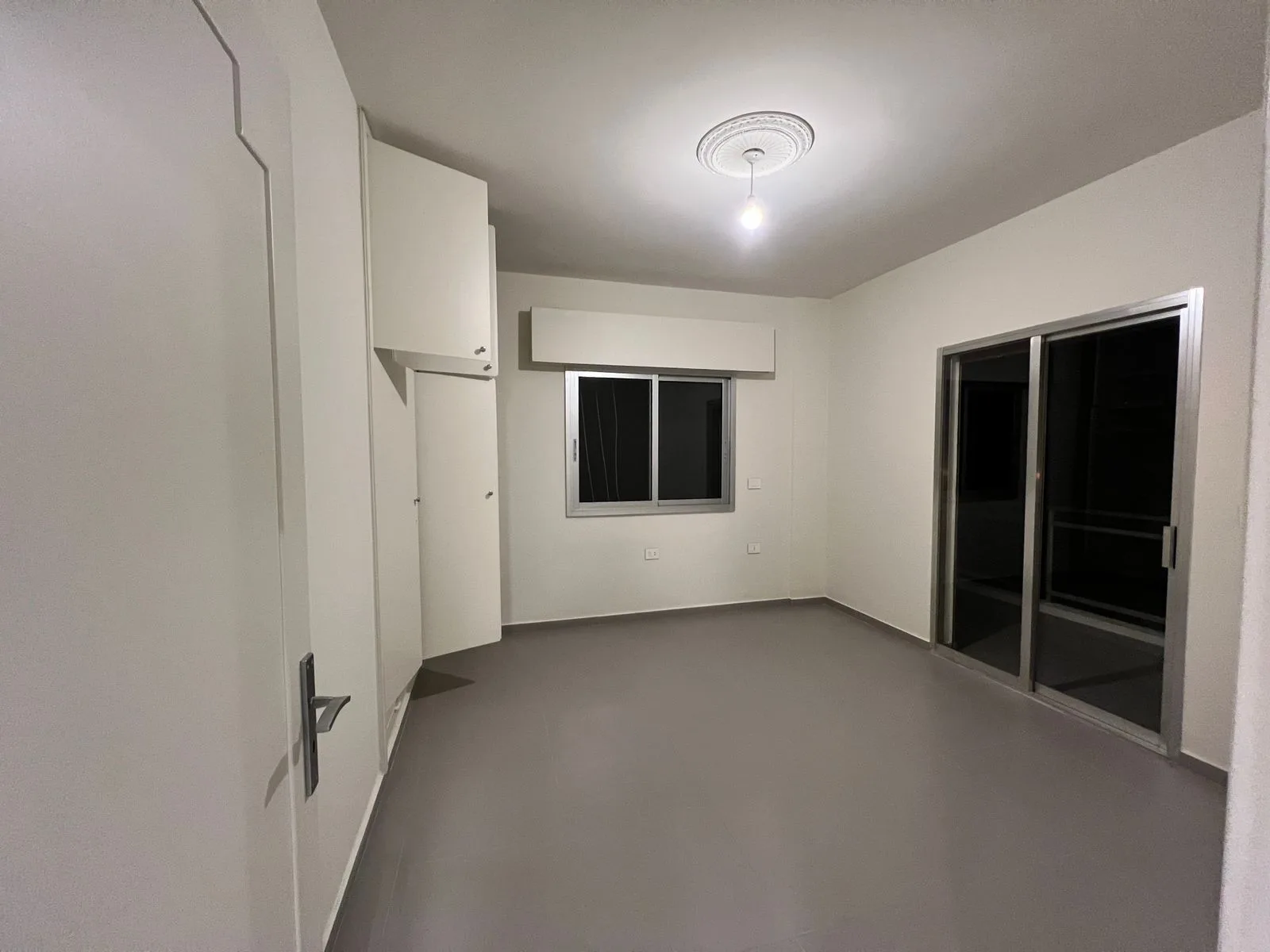 Apartment for Rent in Hazmieh — الصورة 4