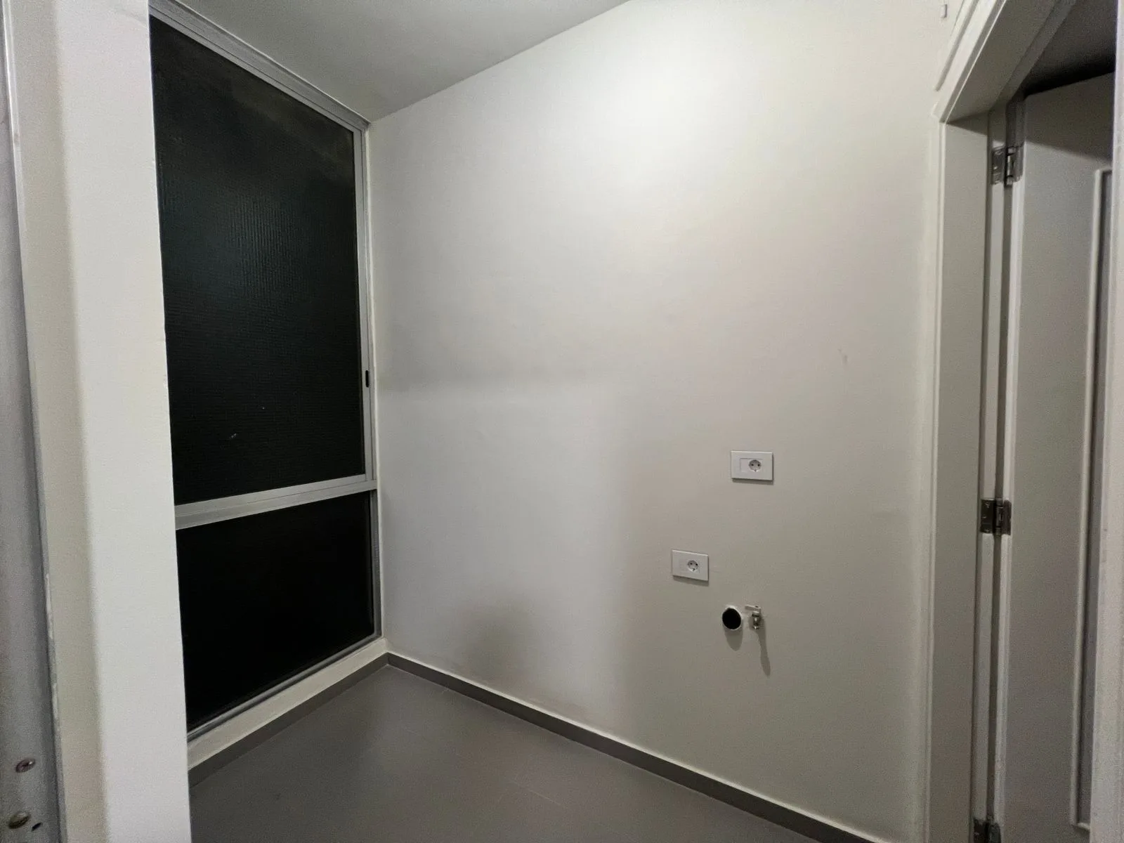 Apartment for Rent in Hazmieh — الصورة 8