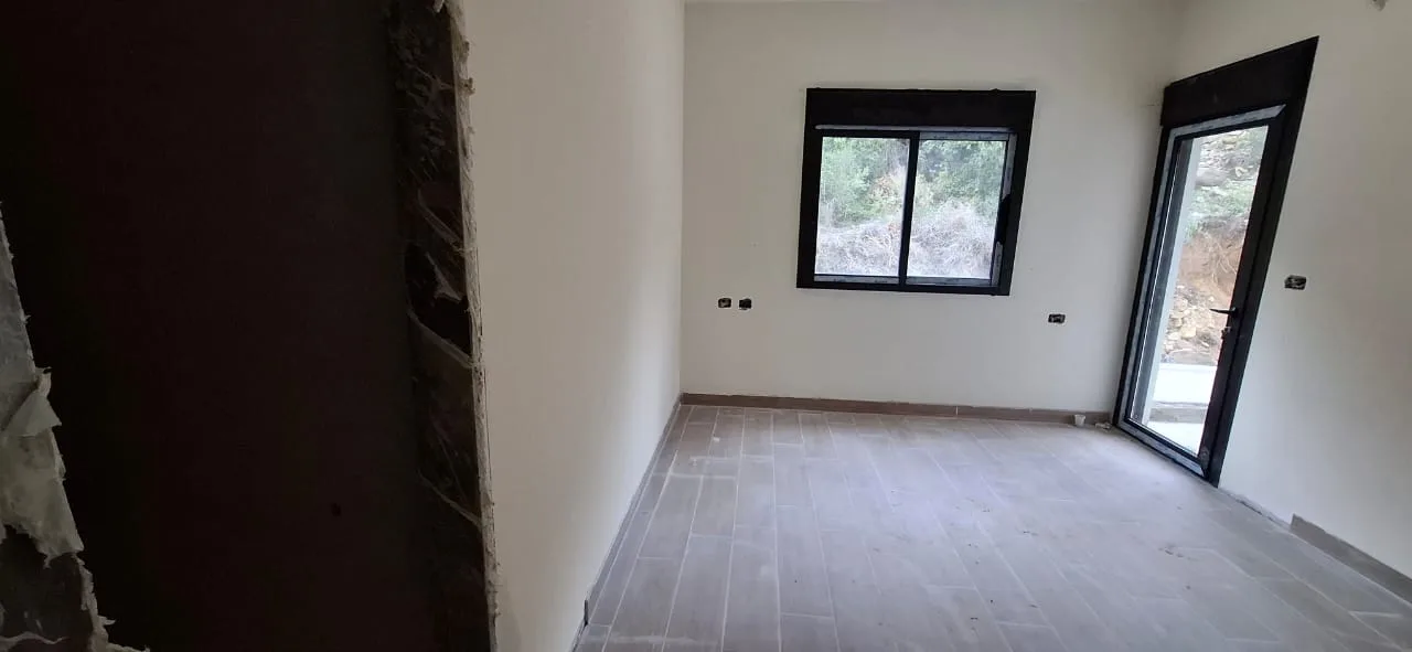 Apartment for Sale in Mar Moussa El Douar, Lebanon — الصورة 7