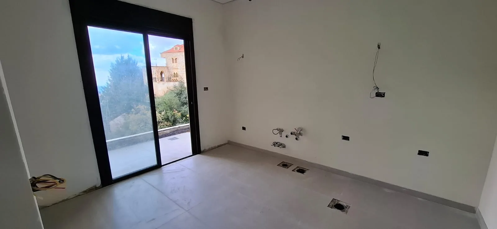 Apartment for Sale in Mar Moussa El Douar, Lebanon — الصورة 5