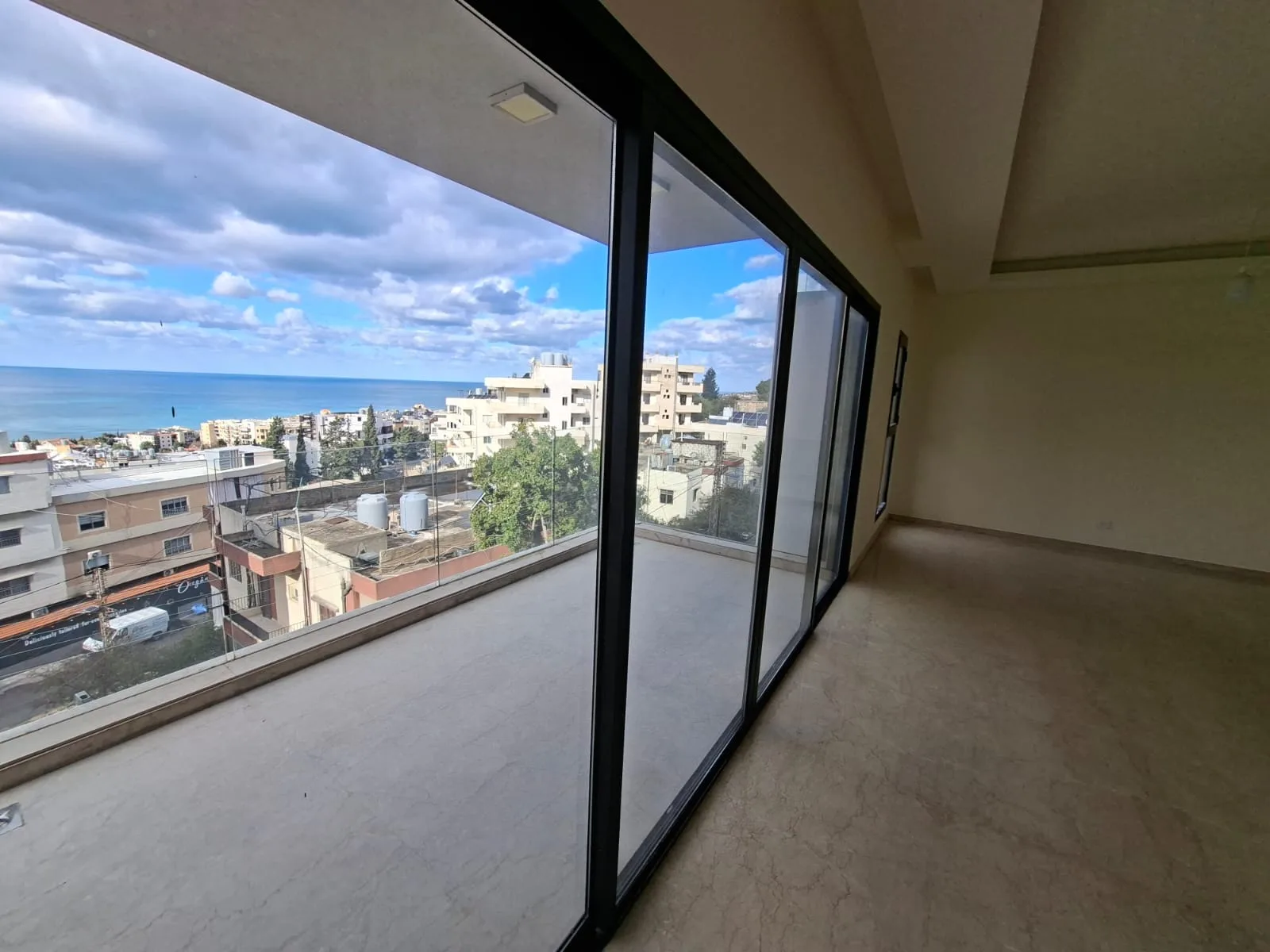 Apartment for Sale in Blat, Lebanon — الصورة 2