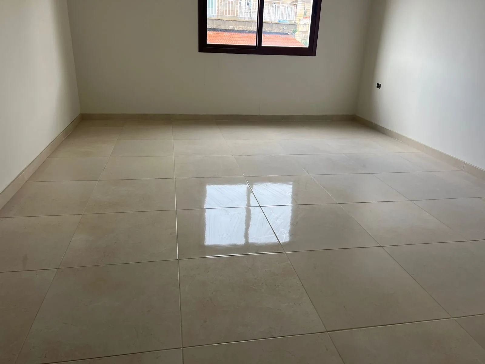 Apartment for Sale in Aley, Lebanon — الصورة 3