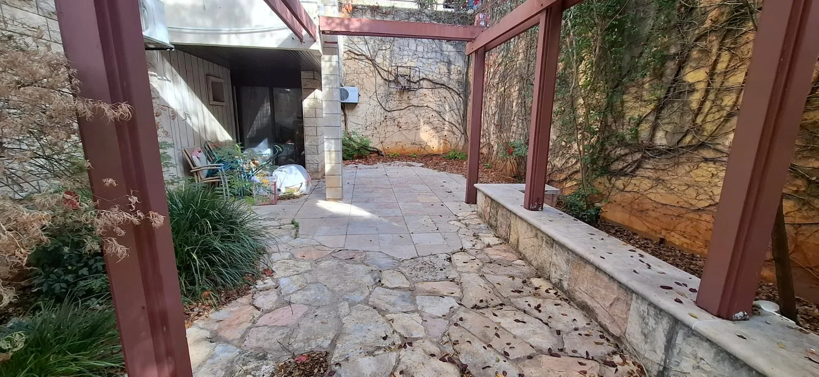 Apartment for Sale in Baabdat, Lebanon — الصورة 8