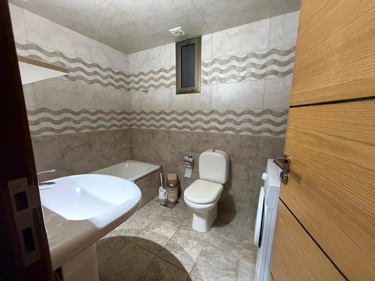 Apartment for Sale in Batroun, Lebanon — الصورة 7