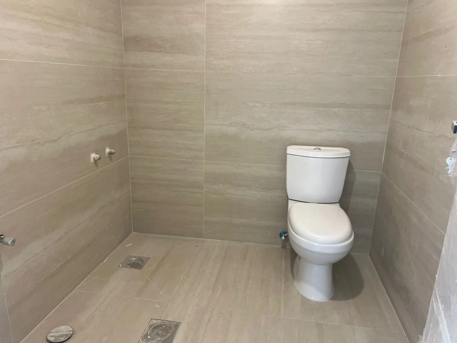 Apartment for sale in Forn El Chebbak, Lebanon — الصورة 7