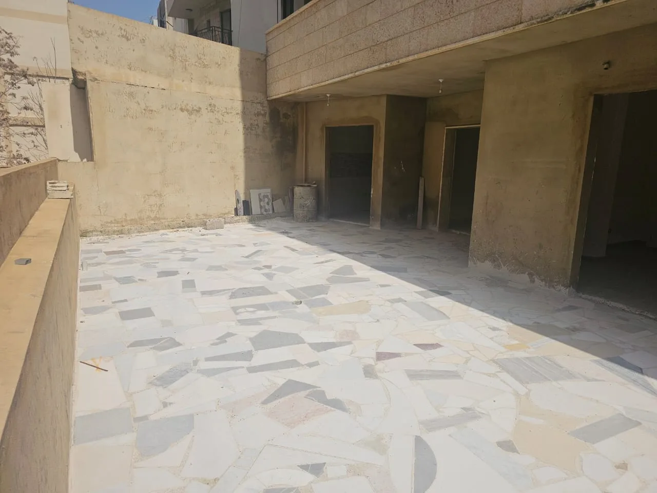 Apartment for sale in Sabtiyeh, Lebanon — الصورة 2