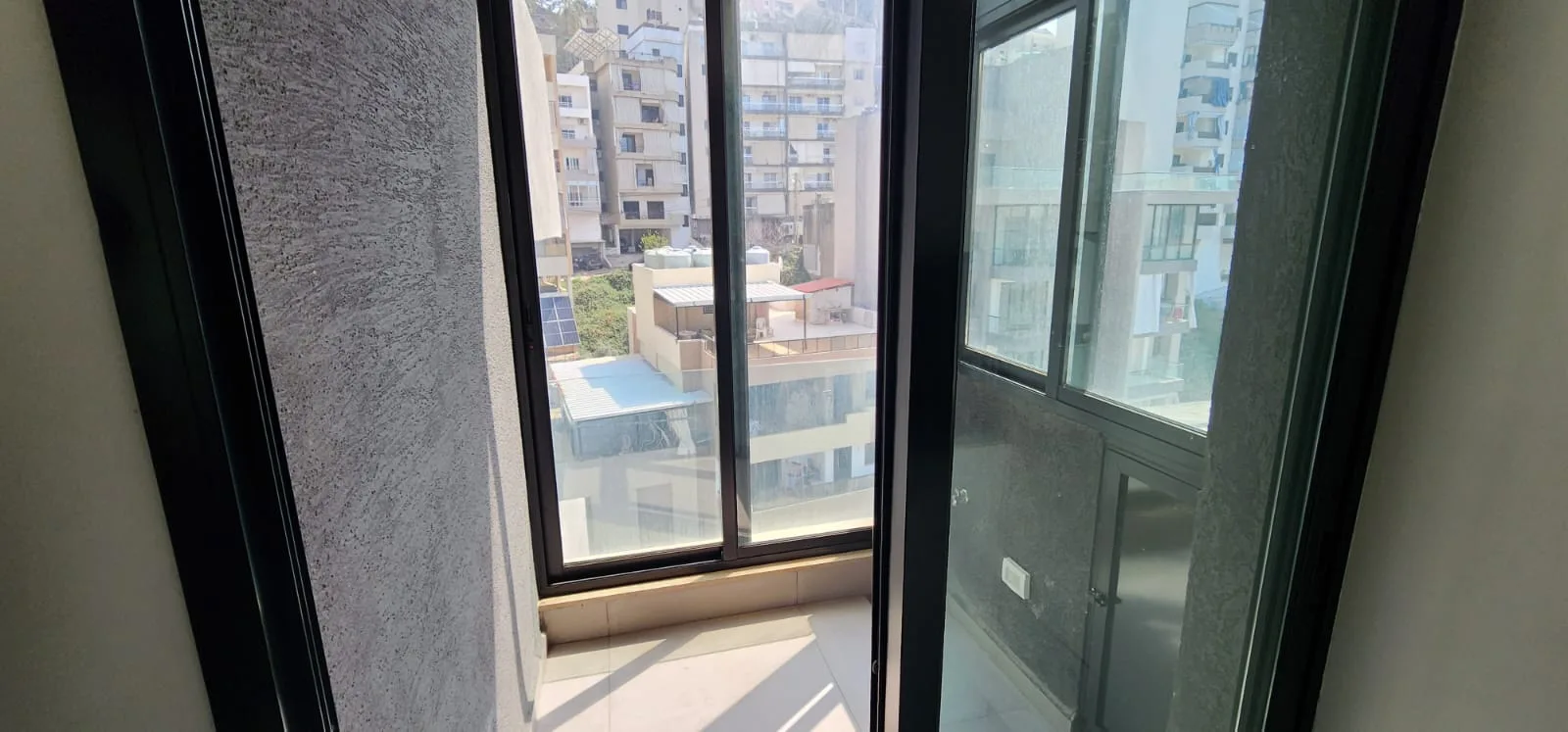Apartment for rent in Jal El Dib, Lebanon — الصورة 5