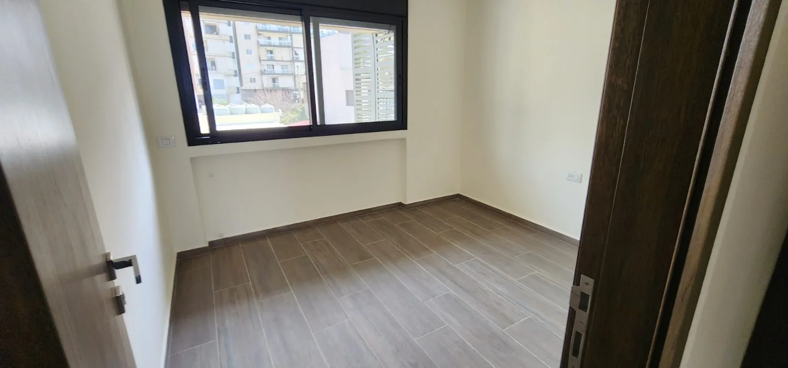 Apartment for rent in Jal El Dib, Lebanon — الصورة 8