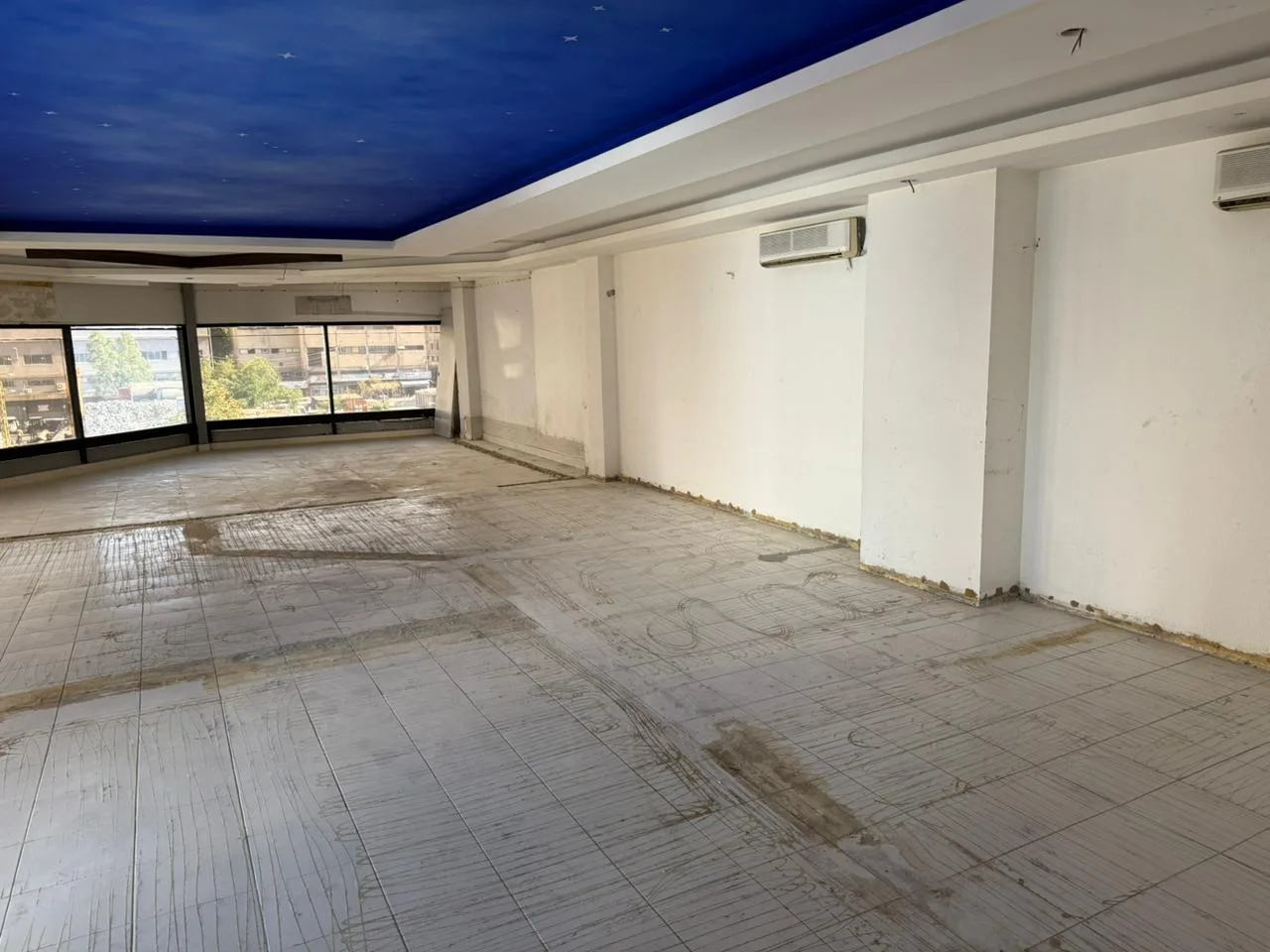 Office for sale in Baouchriyeh, Lebanon — الصورة 2