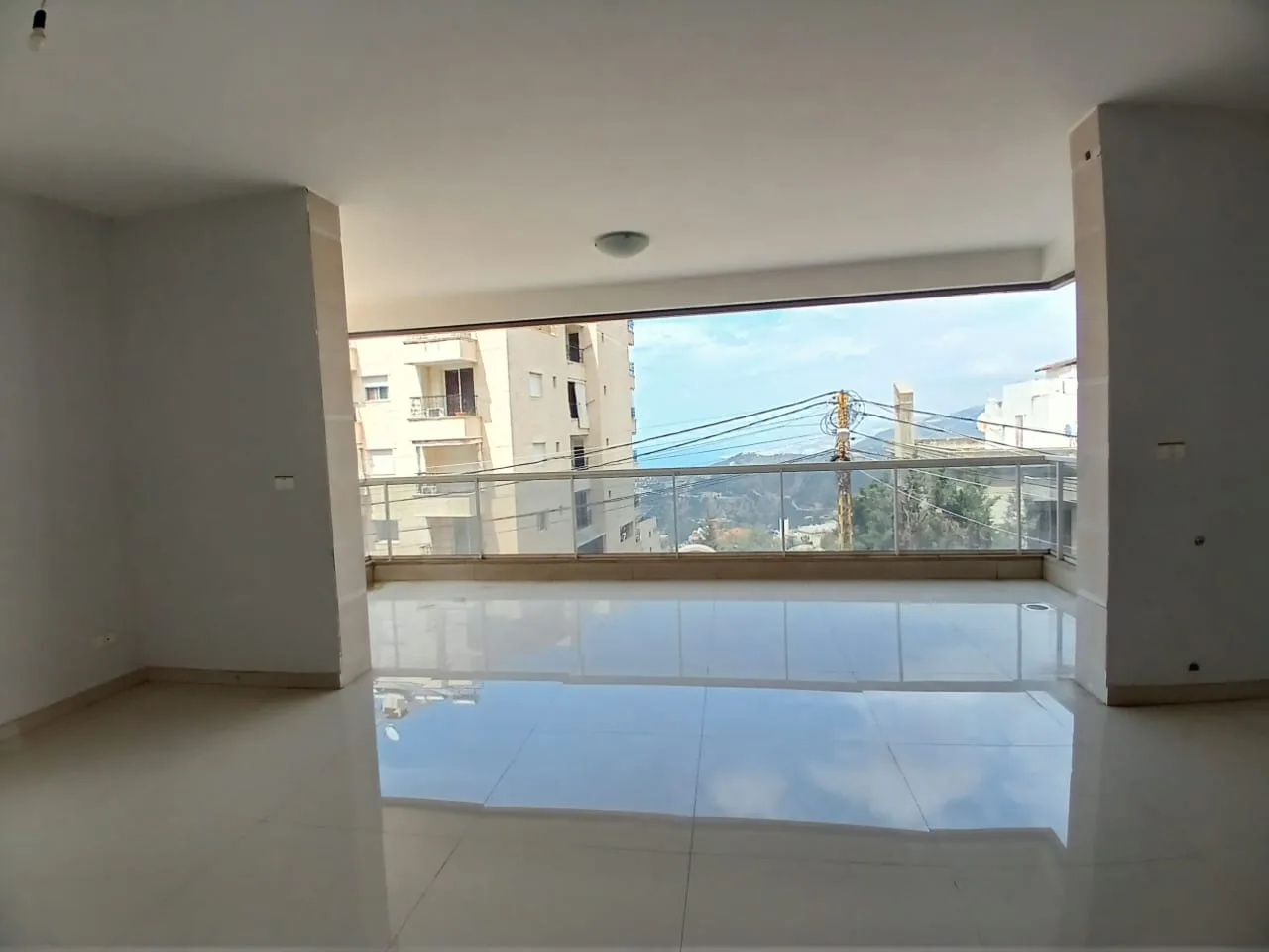 Apartment for sale in Mazraat Yachoua, Lebanon — الصورة 2
