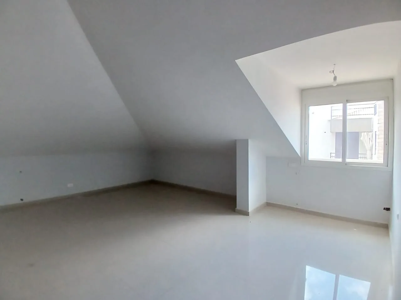 Duplex for sale in Mazraat Yachoua, Lebanon — الصورة 8