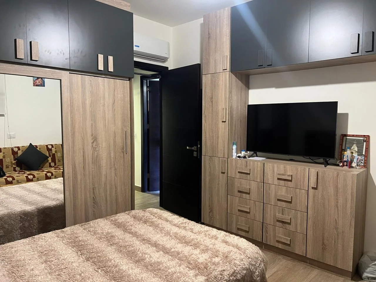 Apartment for sale in Ain El Remmaneh, Lebanon — الصورة 9