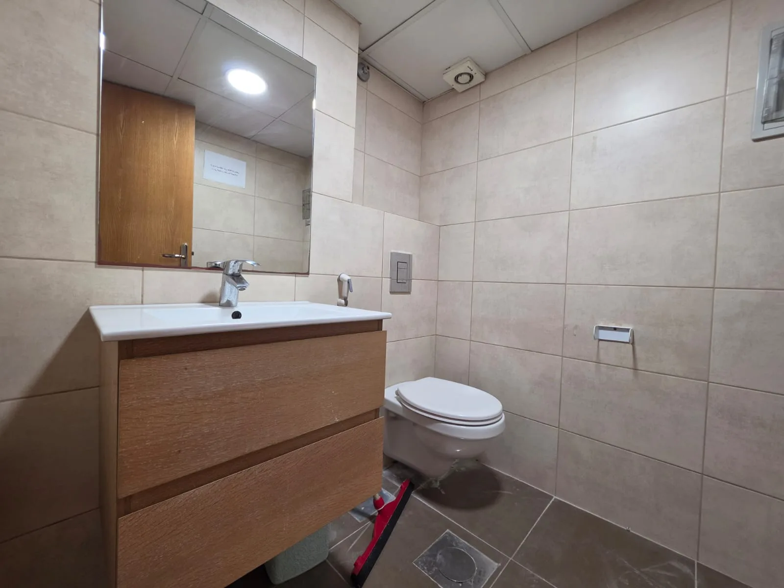 Office for rent in Hazmieh, Lebanon — الصورة 5