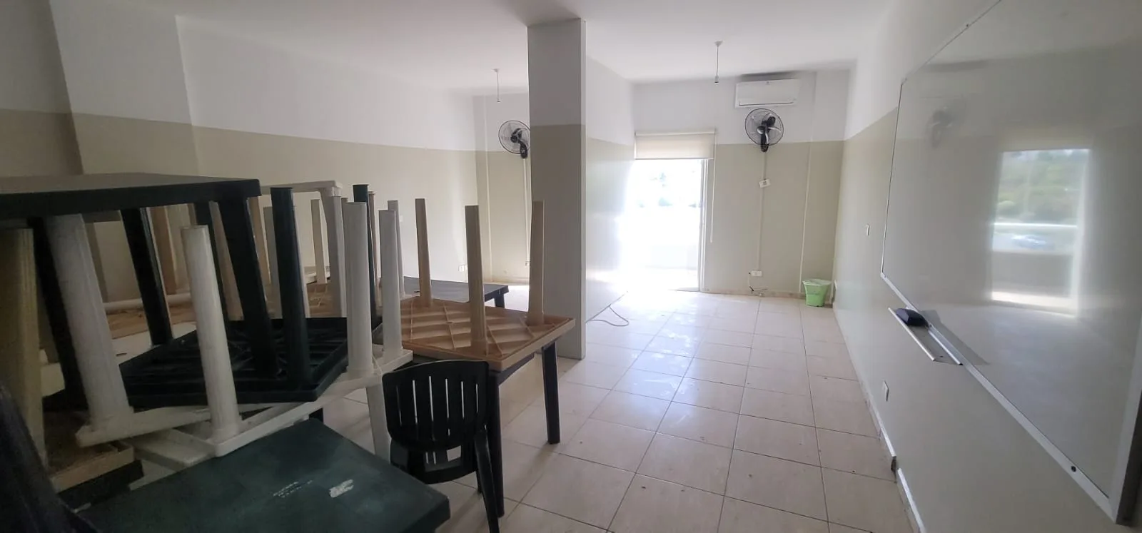 Office for rent in Zouk Mosbeh, Lebanon — الصورة 5