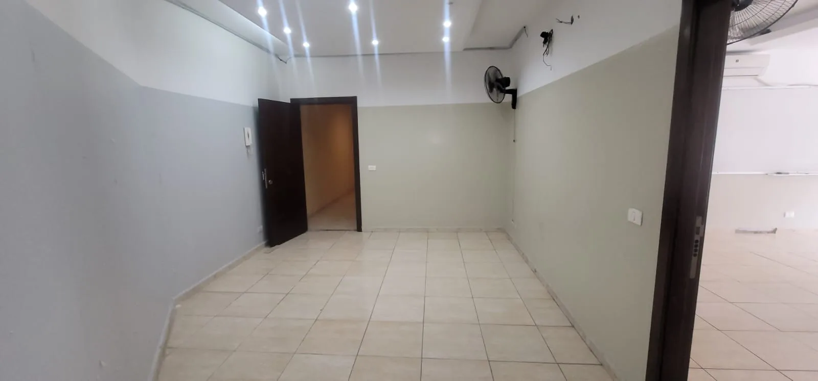 Office for rent in Zouk Mosbeh, Lebanon