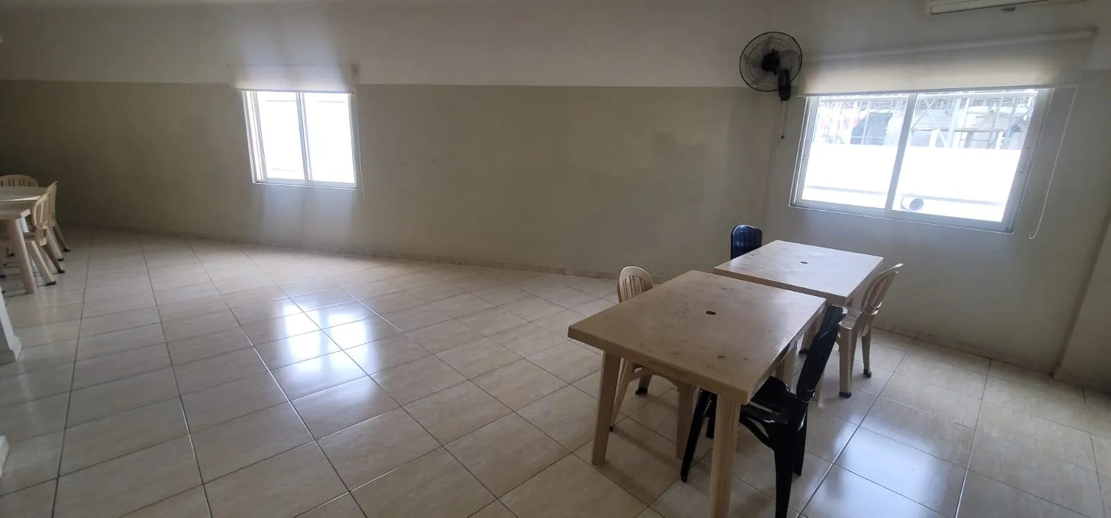 Office for rent in Zouk Mosbeh, Lebanon — الصورة 4