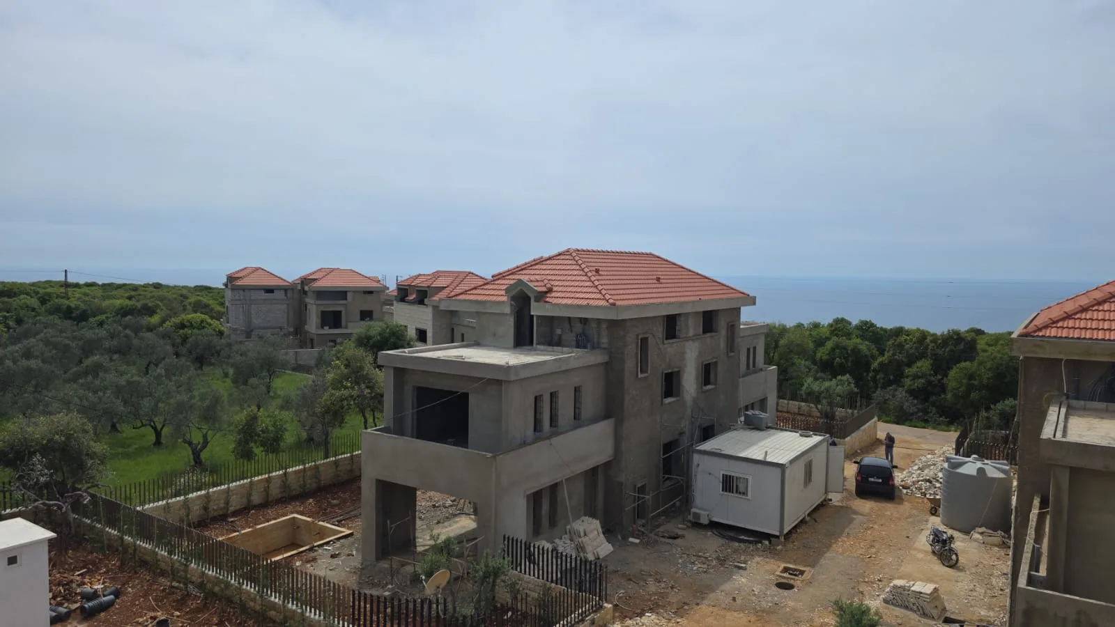 Villa for Sale in Batroun, Lebanon — الصورة 2