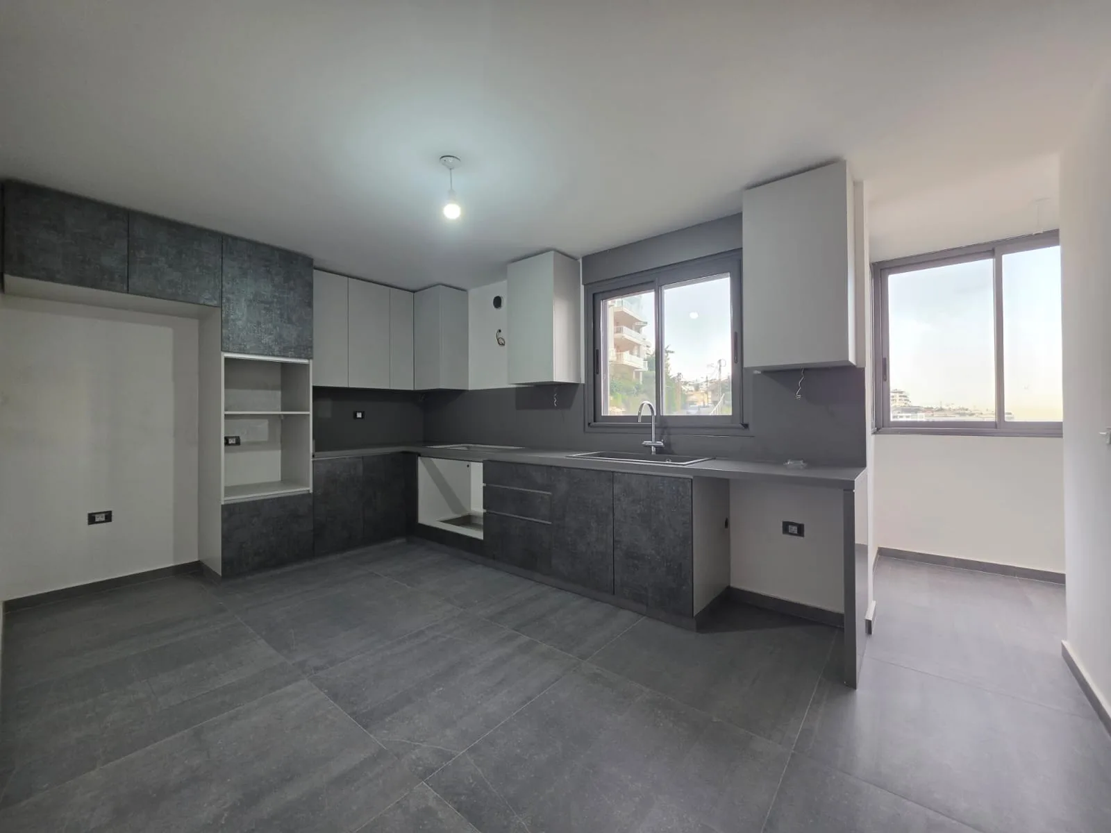 Apartment for sale in Hazmieh, Lebanon — الصورة 5